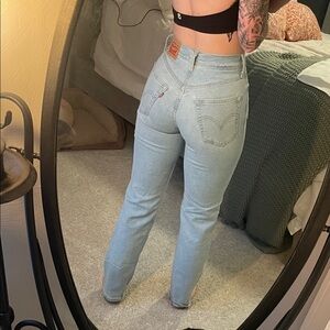 Levi's Women's High Rise Light Blue Jeans